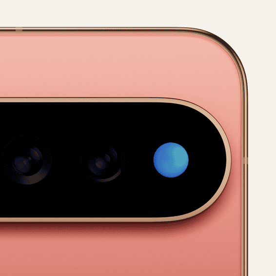 Close-up of HiLight glowing along the Pixel Camera bar
